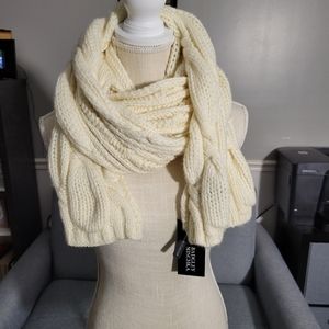 New Badgley Mishka cable knit scarf